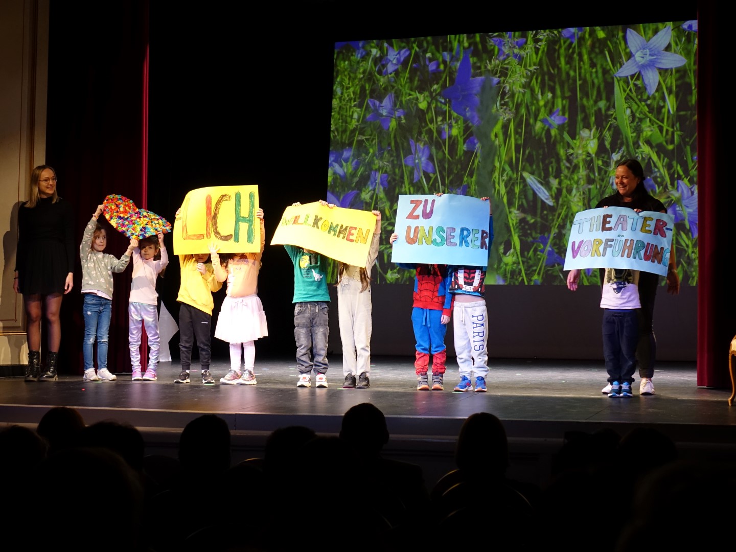 Die Aufführung der Kinder im Stadttheater. Bilder: Stadt Kaufbeuren